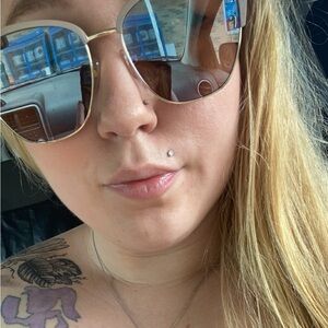 Meet your Posher, Kalie